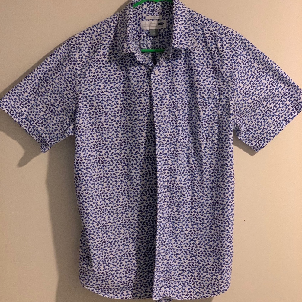 Short sleeve causal shirt